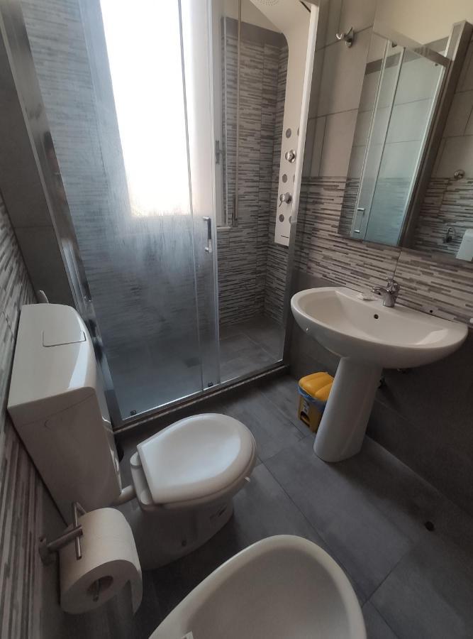 Appartamento C&Y Torelli 1 Novara Dış mekan fotoğraf