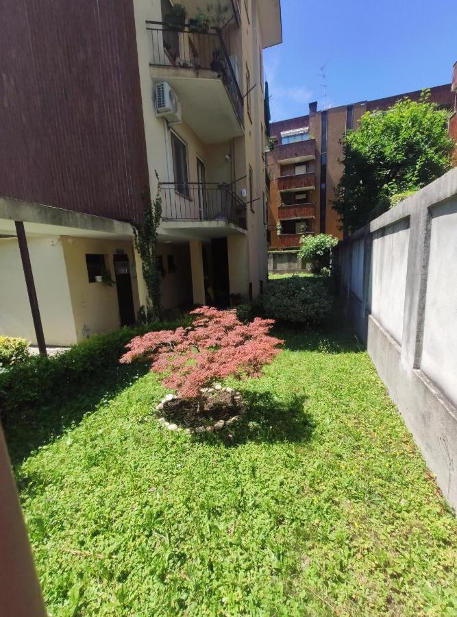 Appartamento C&Y Torelli 1 Novara Dış mekan fotoğraf
