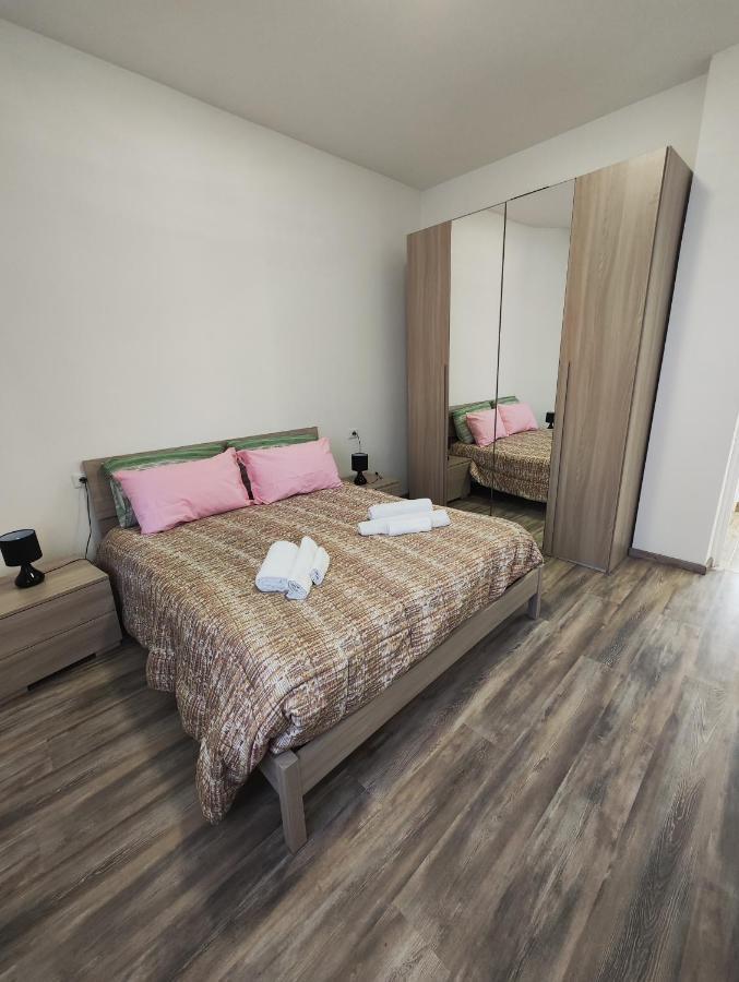 Appartamento C&Y Torelli 1 Novara Dış mekan fotoğraf